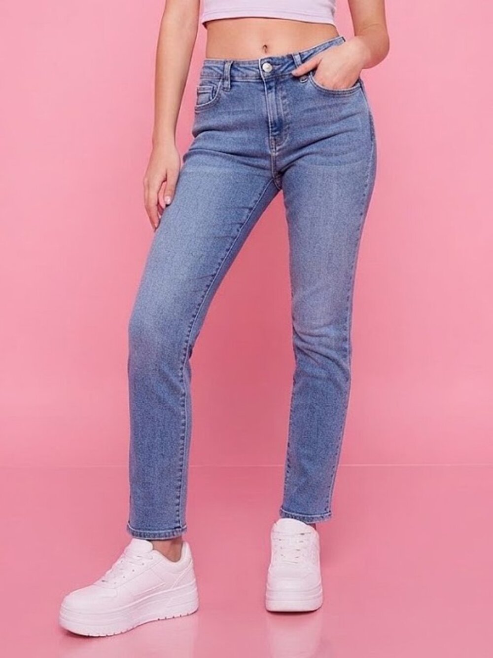 Pilcro Classic Blue Mid-Rise Everyday Denim Jeans
